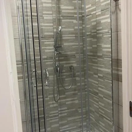 Rosy 3* נאפולי